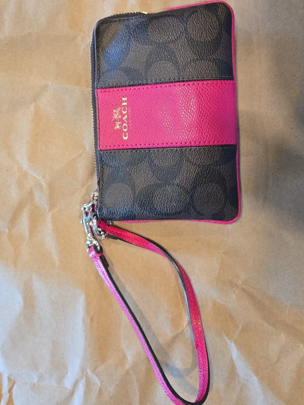 Coach Signature Canvas Wristlet Phone Case in Pink and Brown